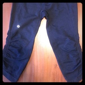 Lululemon “Flow and Go” crop leggings.